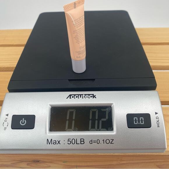 Fenty Skin Beauty Watch Ya Tone Niacinamide Dark Spot Serum Travel Size - Picture 5 of 5